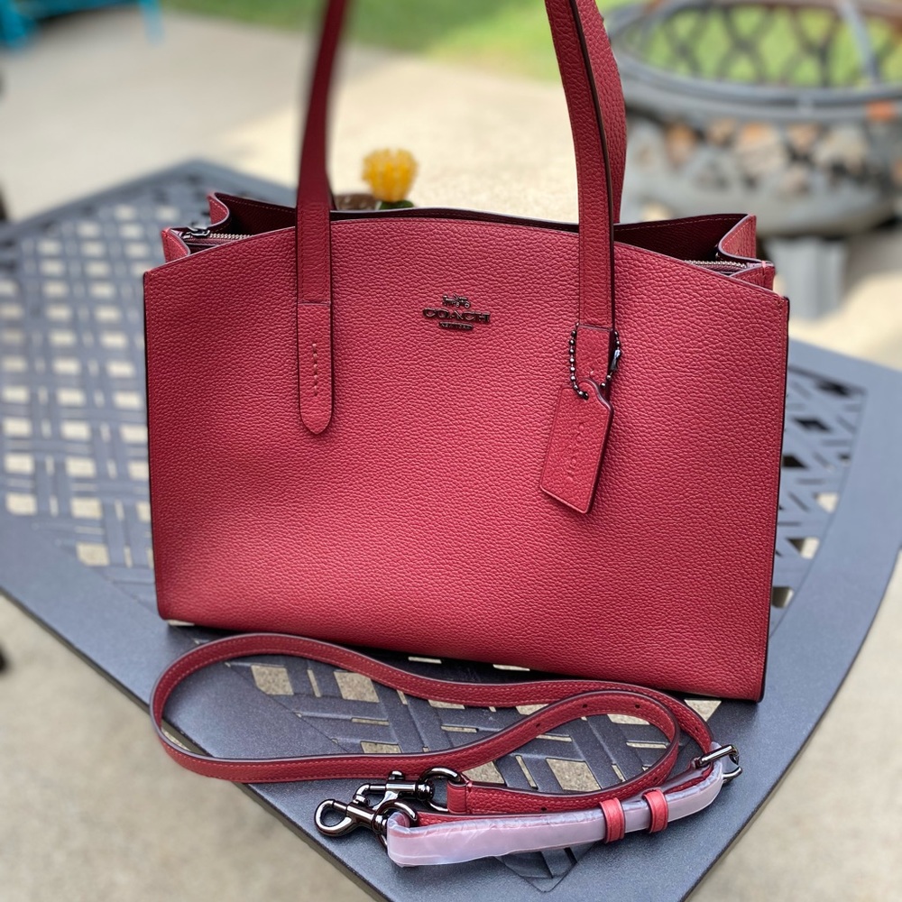 Coach Charlie Carryall